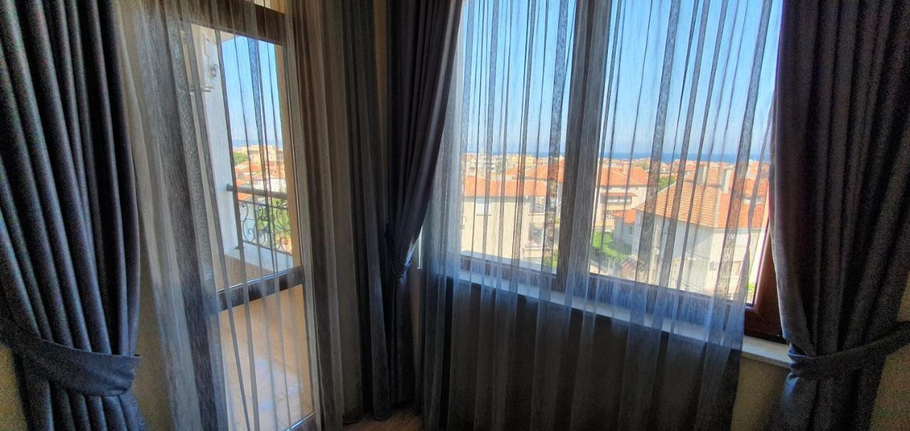 Vp Emilia Romana Apartament Ravda