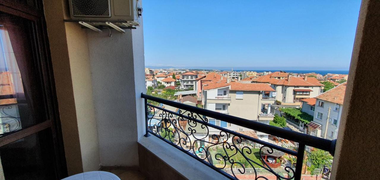 Vp Emilia Romana Apartament Ravda